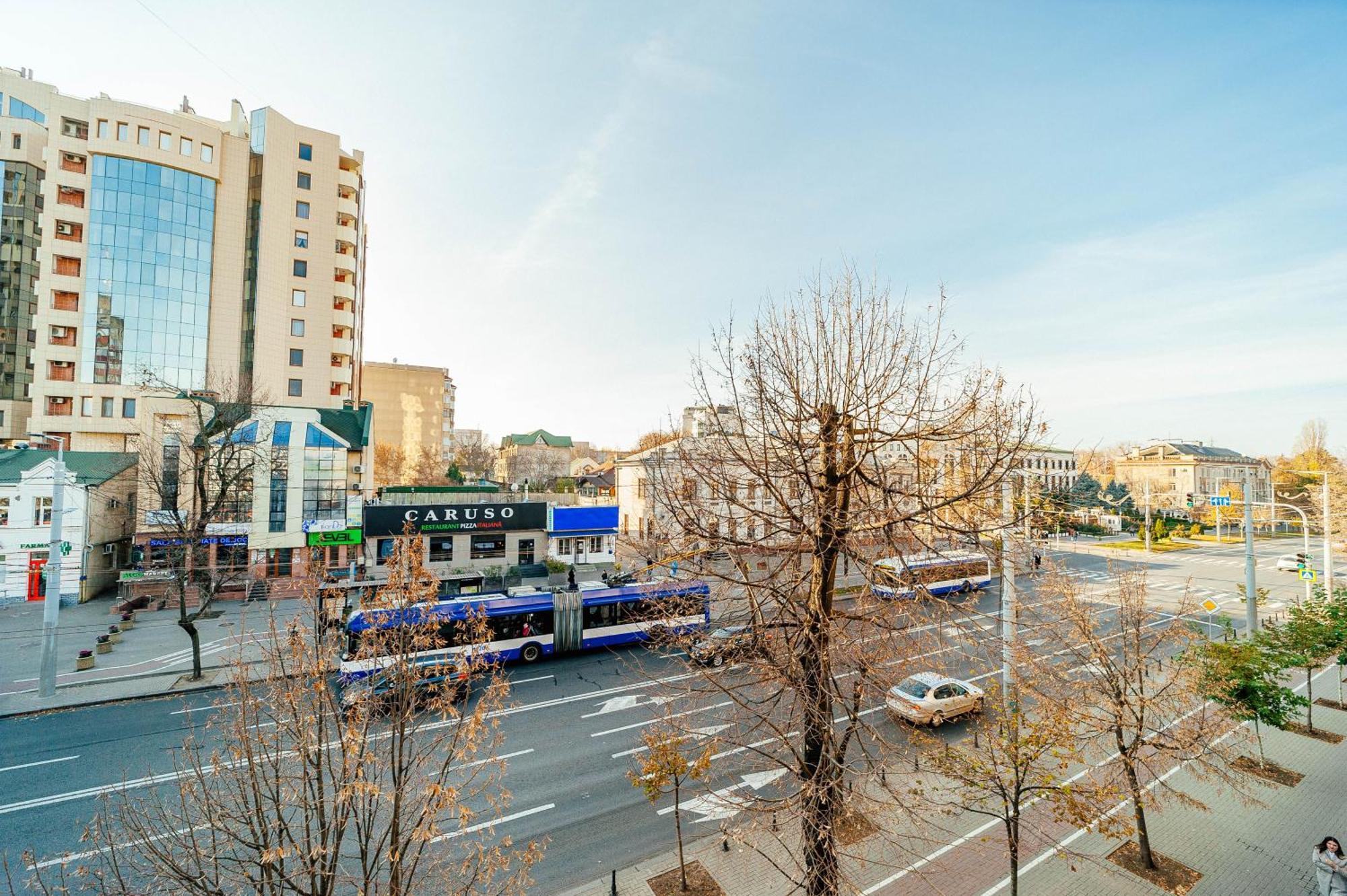 Confort In Inima Orasului Apartamento